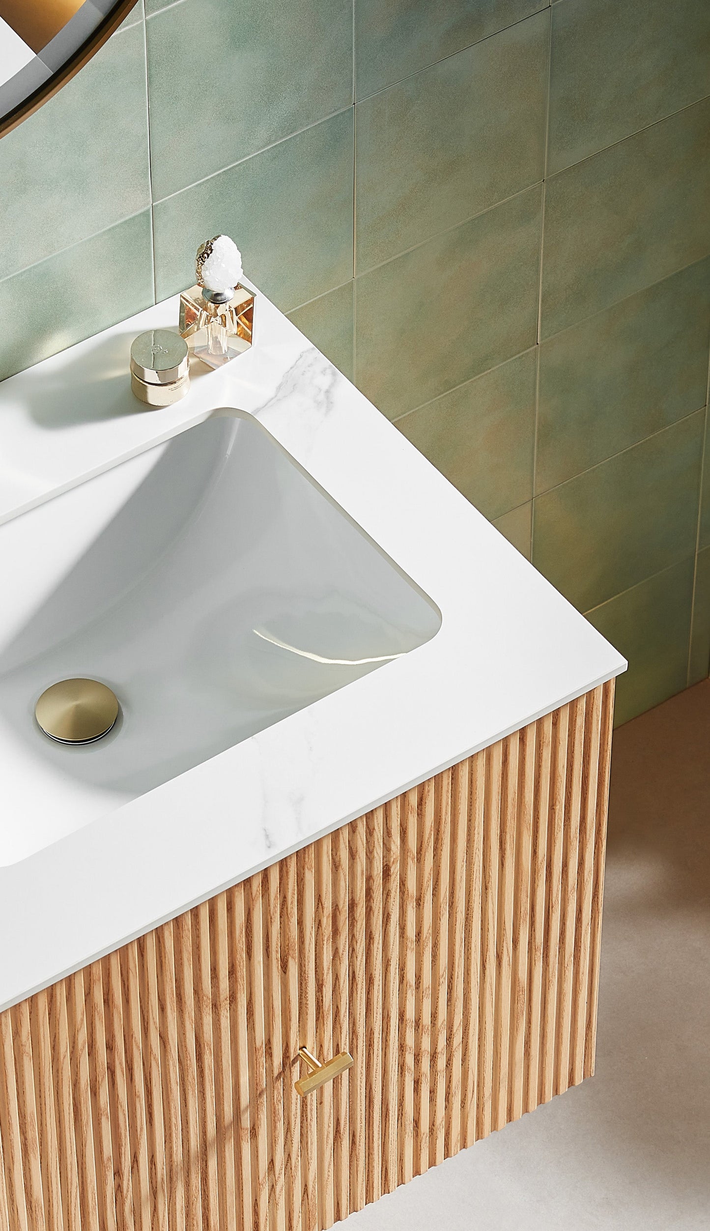 BARCELONA 24” NATURAL OAK WALL MOUNT MODERN BATHROOM VANITY (WHITE COUNTERTOP)