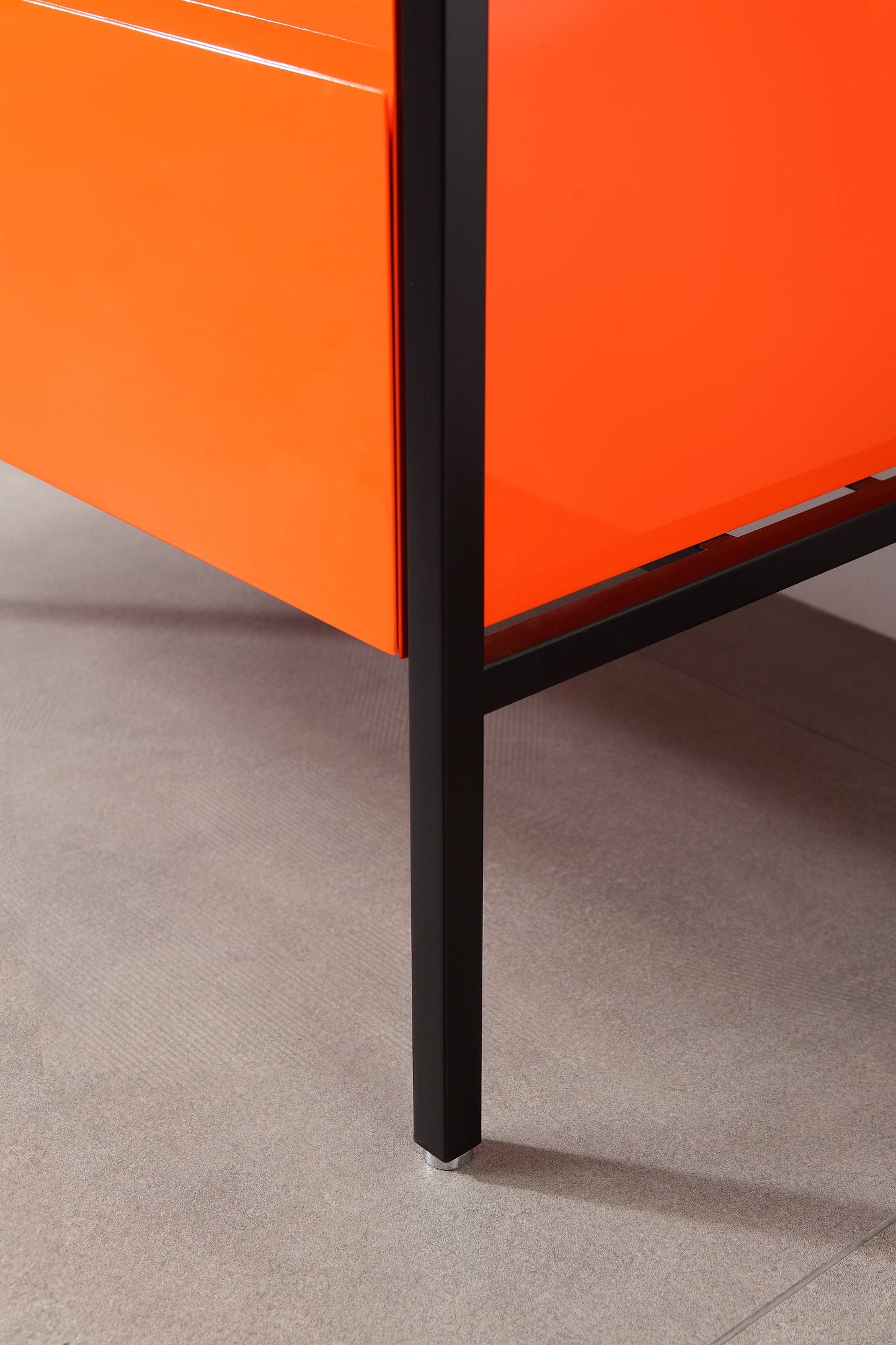 TEXEL 42” RED AMBER/BLACK INDUSTRIAL STYLE FREESTANDING BATHROOM VANITY