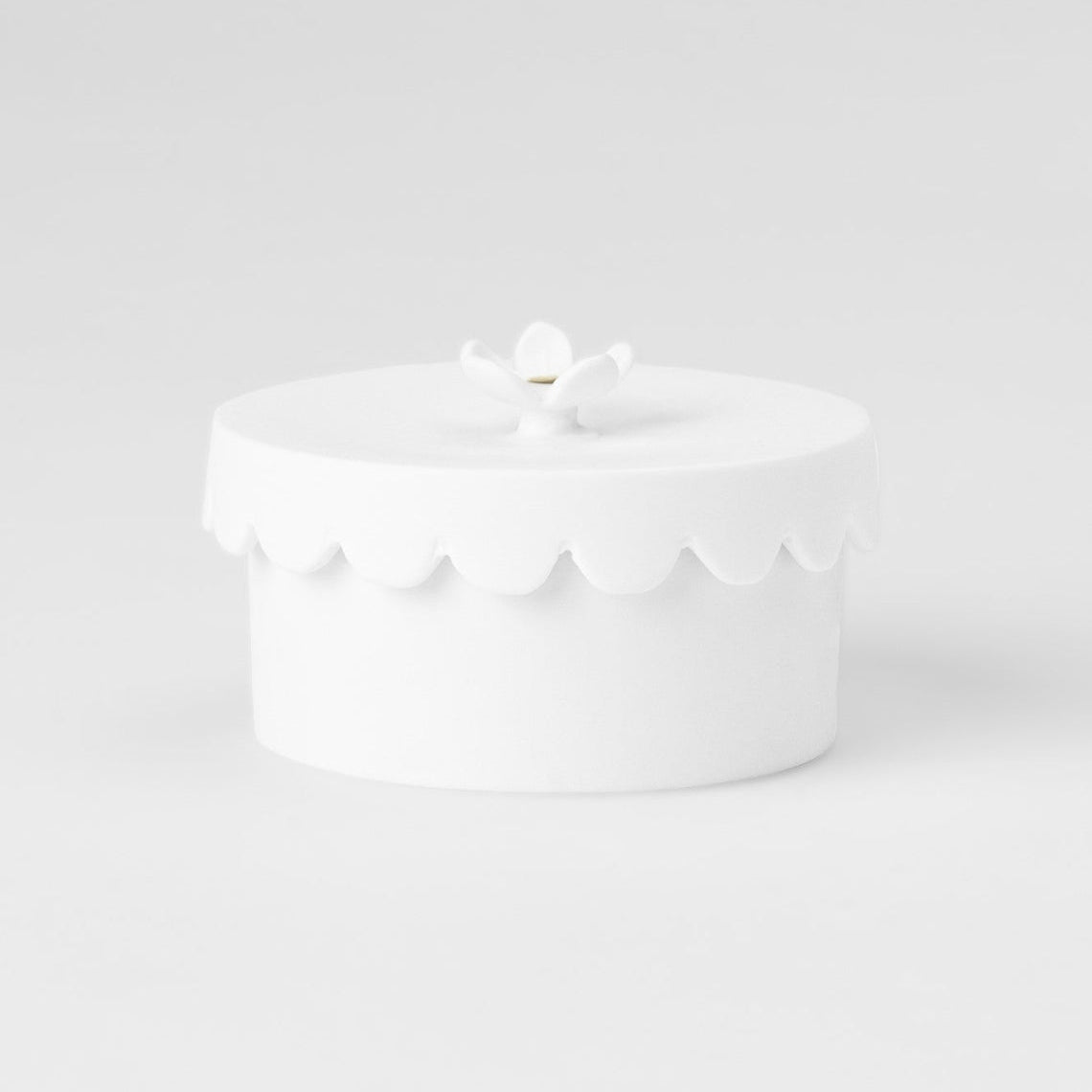 Little Treasures Porcelain Trinket Box with Lid for Jewelry and Tiny Treasures with Gold Accents