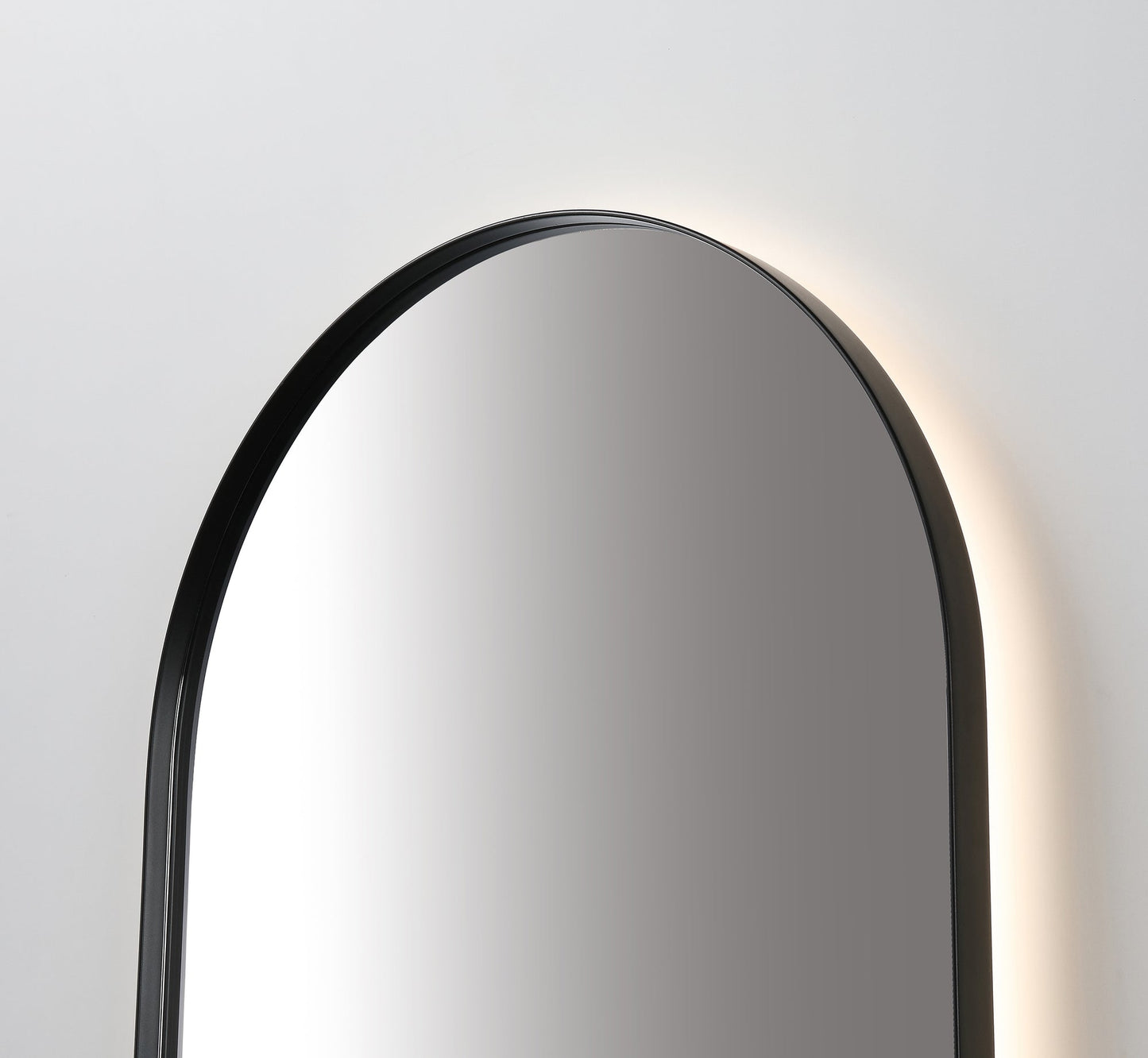 Mirror Shell 24-inch Matte Black (with LED Lighting)