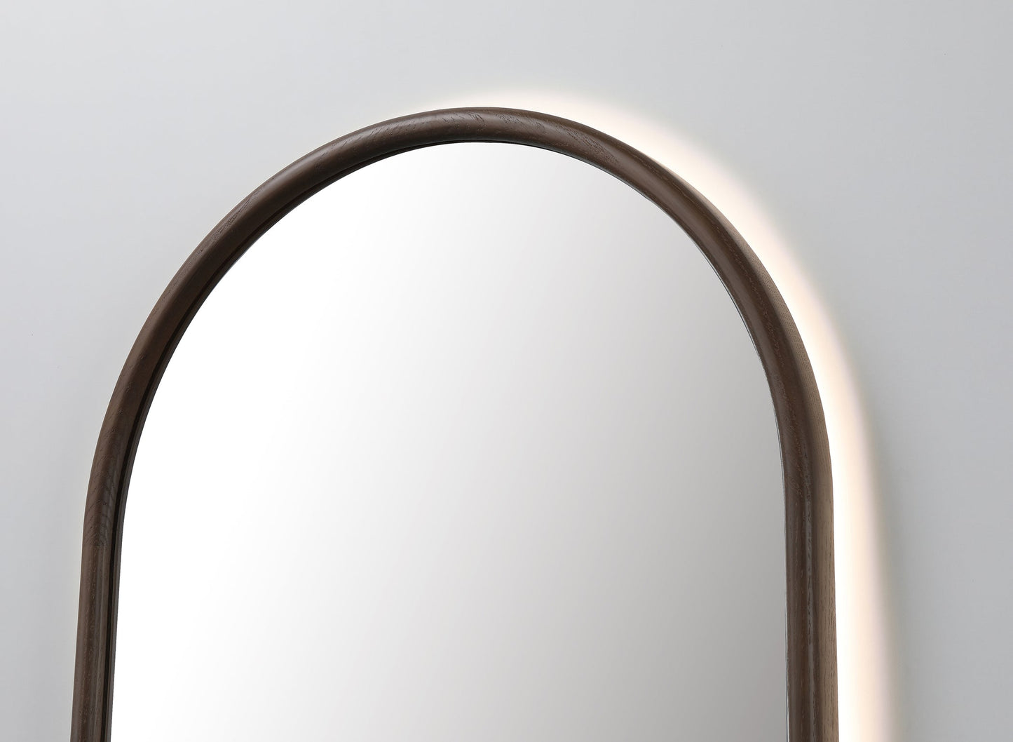 Mirror ZEN 24-inch Chestnut Oak (with LED Lighting)