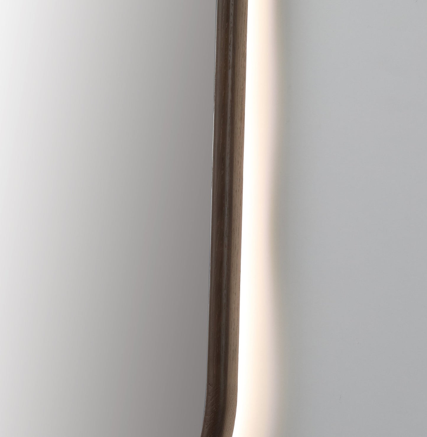 Mirror ZEN 24-inch Chestnut Oak (with LED Lighting)