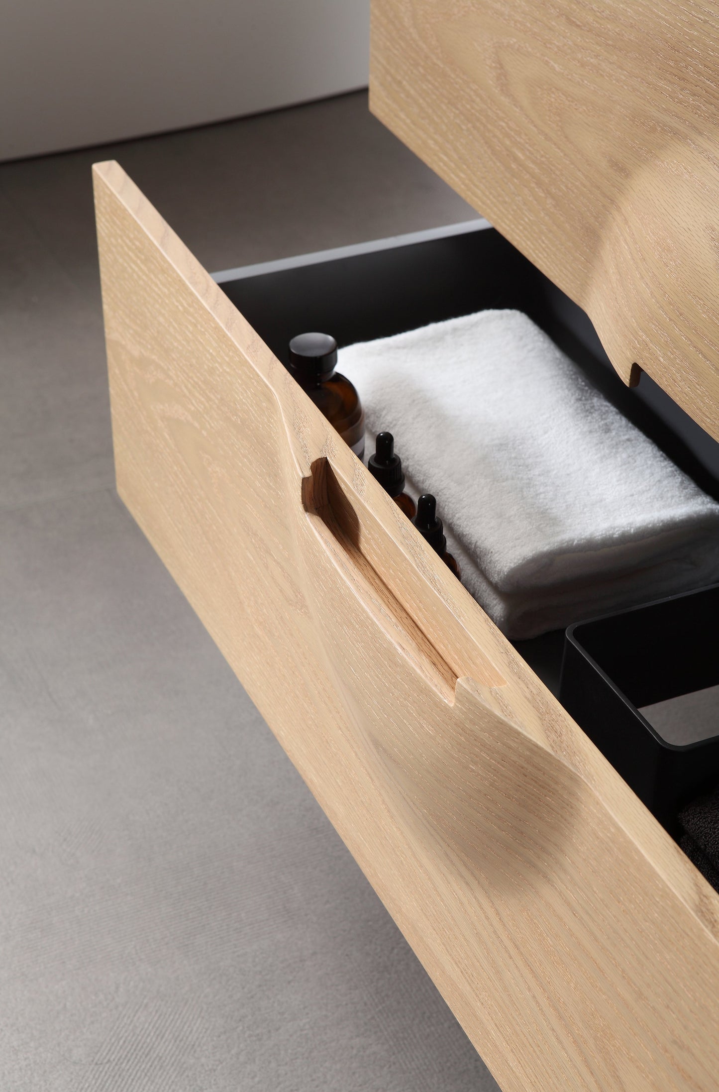 COLMAR 36” WHITEWASH OAK FREESTANDING MODERN BATHROOM VANITY