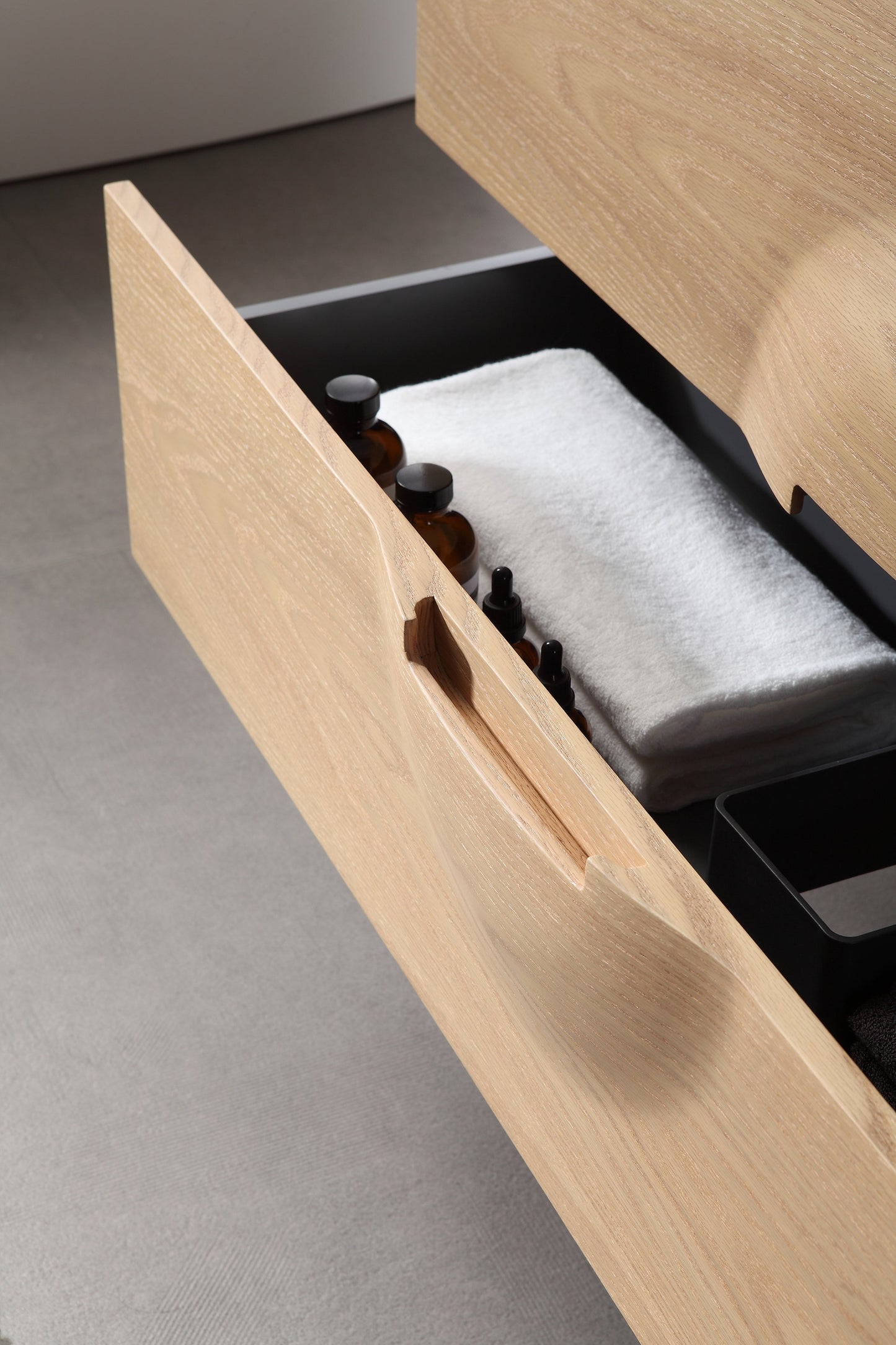 COLMAR 48” WHITEWASH OAK FREESTANDING MODERN BATHROOM VANITY