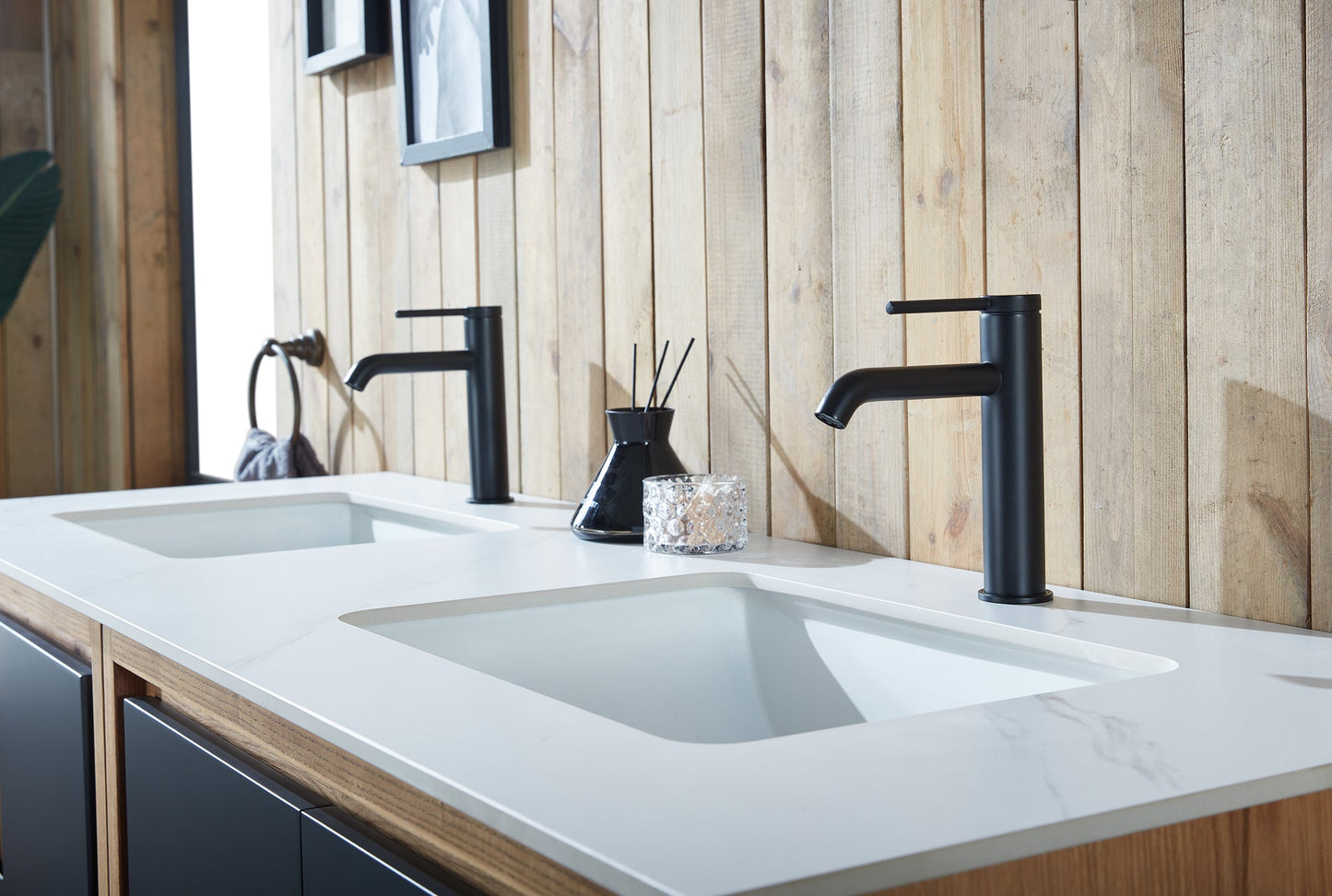 LYON 60” BLACK OF NIGHT/MAPLE MODERN FREESTANDING BATHROOM VANITY (WHITE COUNTERTOP)