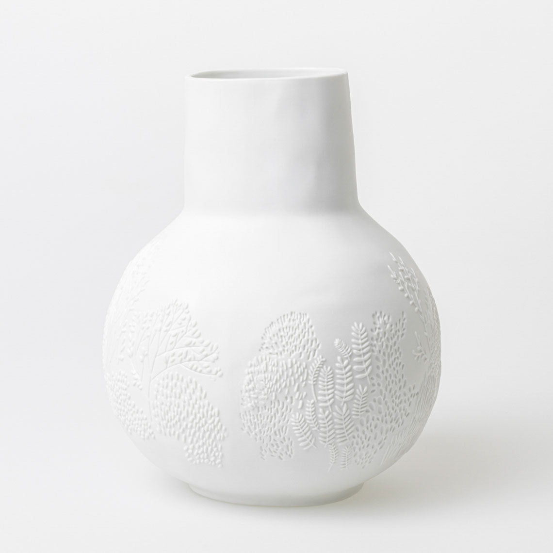 Picture Stories Porcelain Vase - A Walk In The Park product image