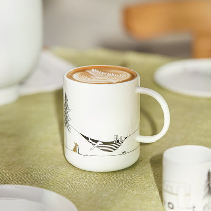 Camping porcelain mug lifestyle