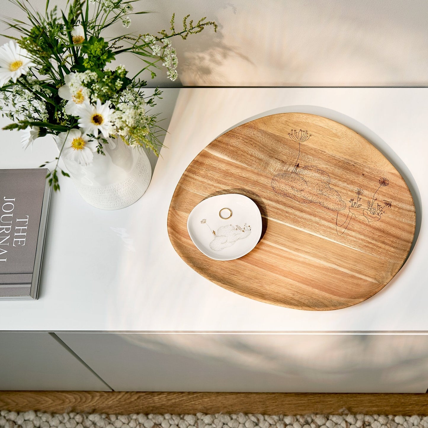 Garden of Heaven tray lifestyle