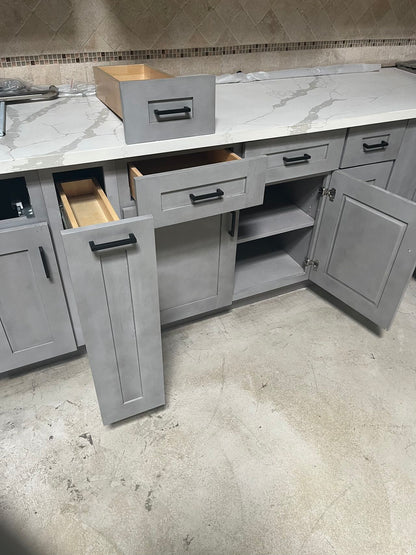 RUSTIC GREY SHAKER